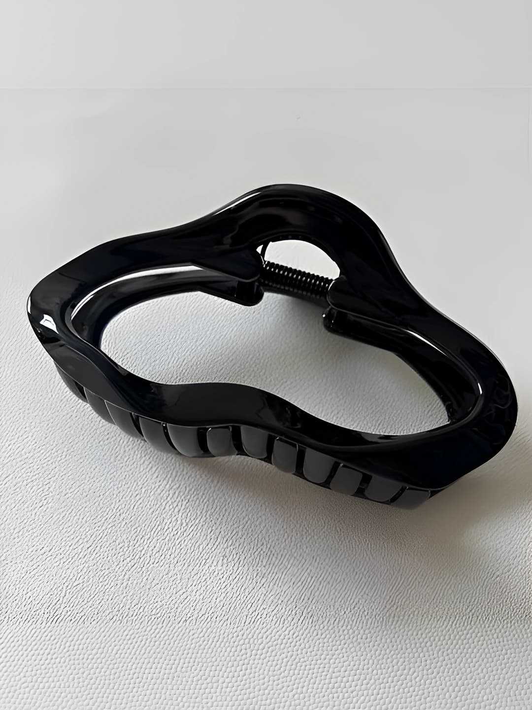 Large cloud clip - Glossy black