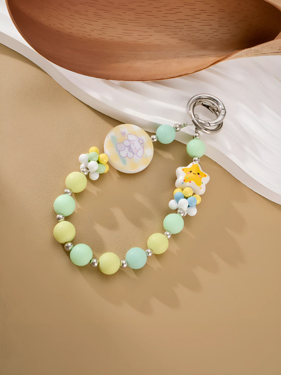Puppy star charm, yellow-green