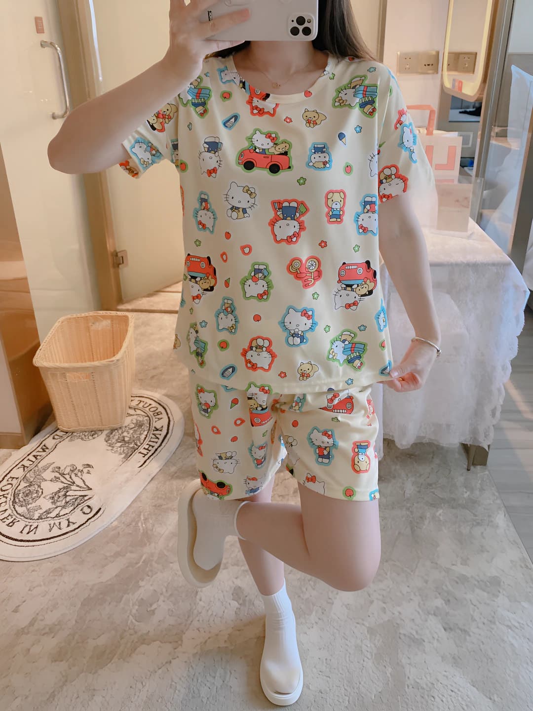 Ayollar uchun yozgi kalta yengli pijama to'plami, koreys uslubida, kundalik, bo'sh (oversize), yupqa, dumaloq yoqa, shorti