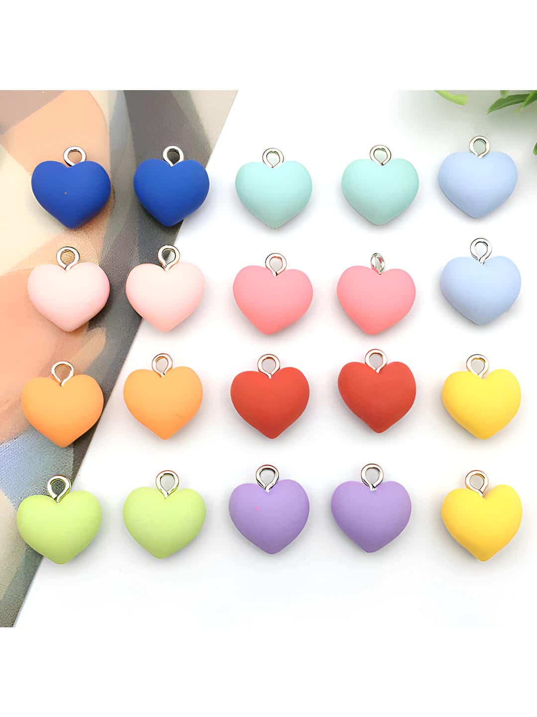 Women's Korean style resin heart charms ( jewelry components)