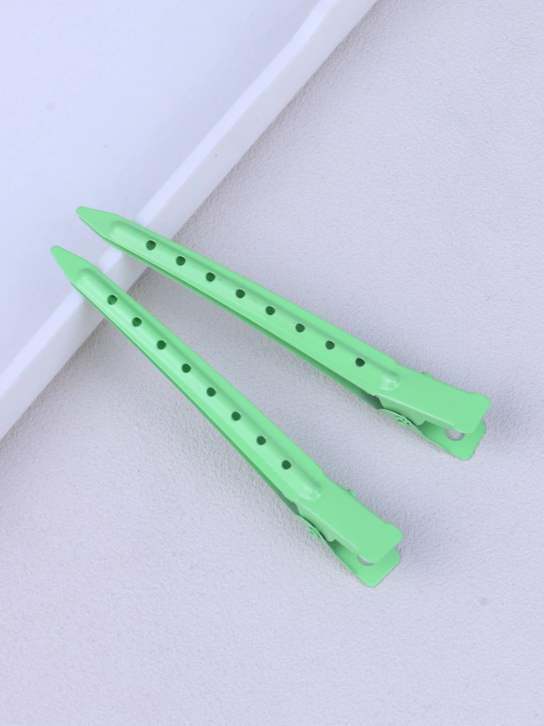 8-hole large Green