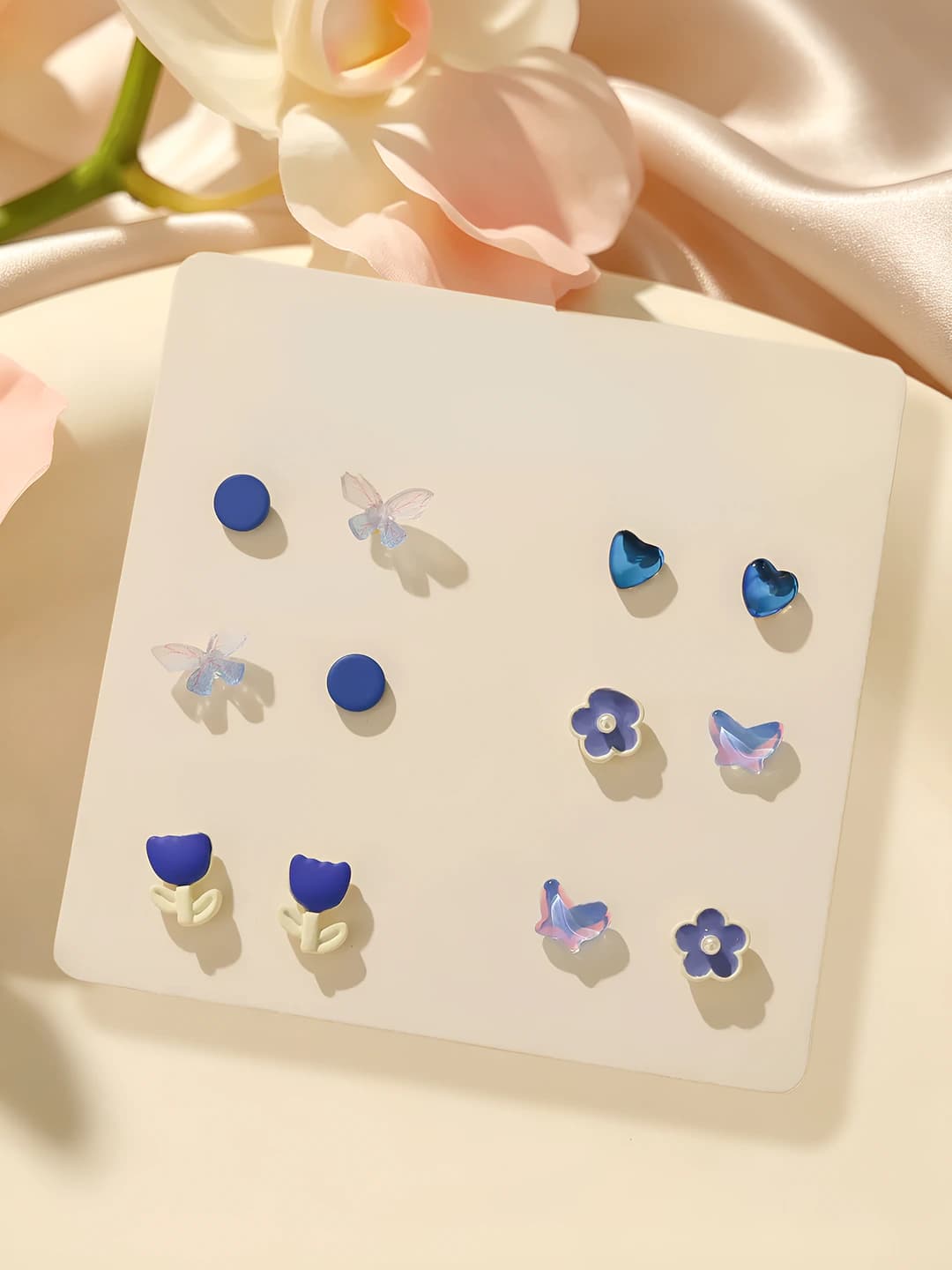Blue earring set