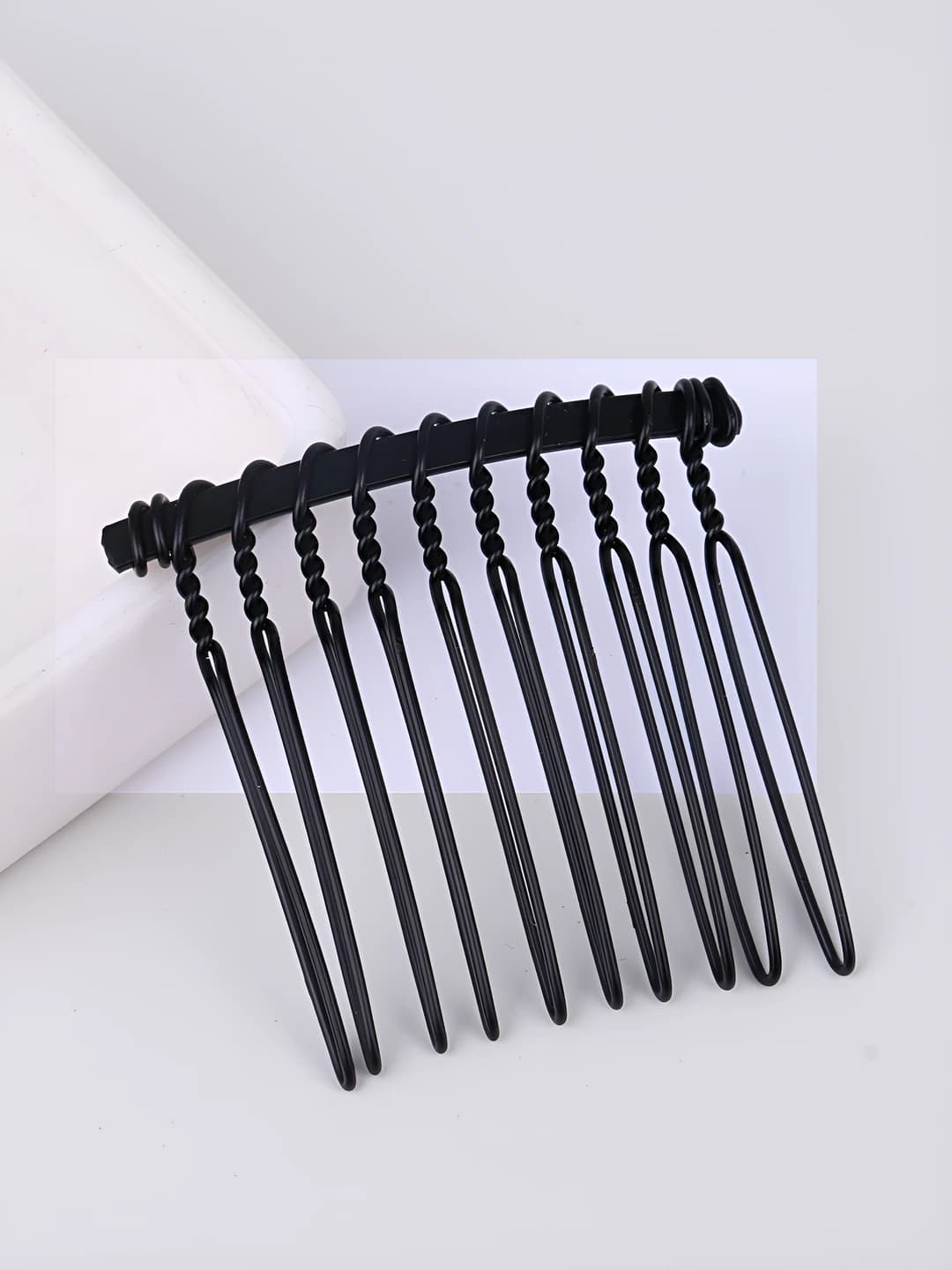 Black 12 teeth