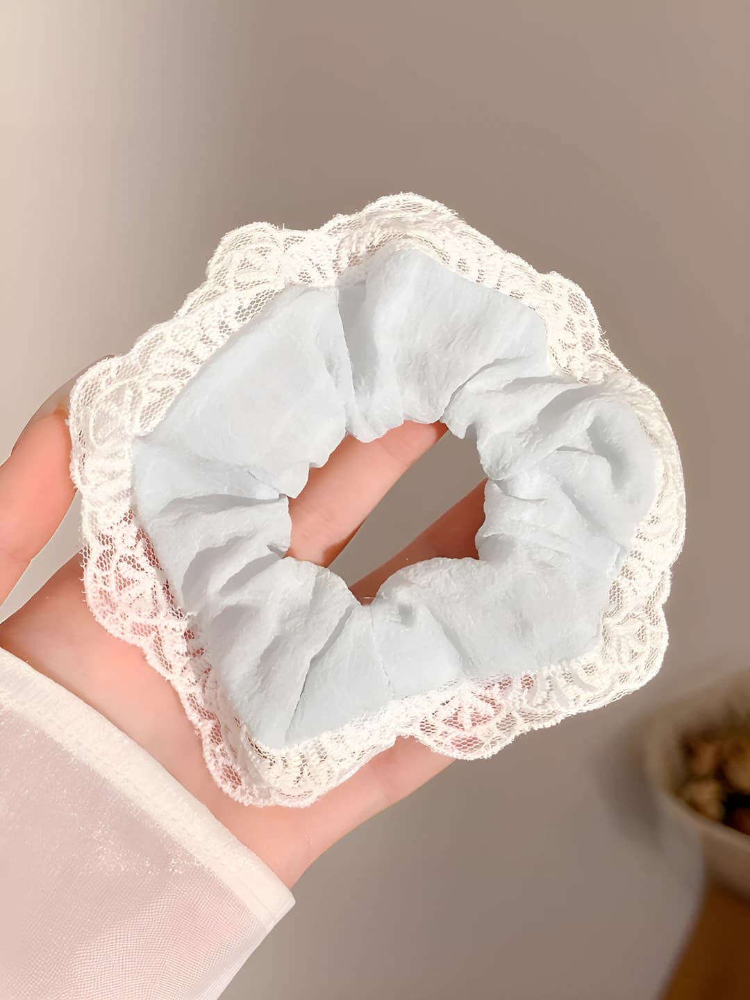 Blue lace scrunchie 10 cm