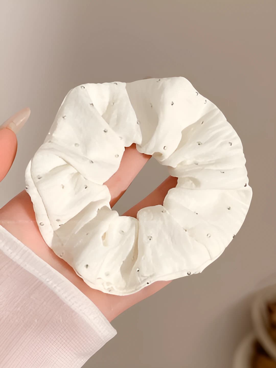 Off-white, rhinestone, 10 cm