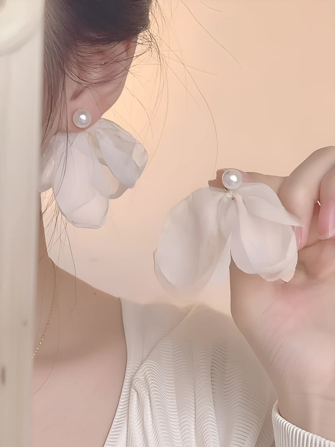 1# sheer chiffon flowers white
