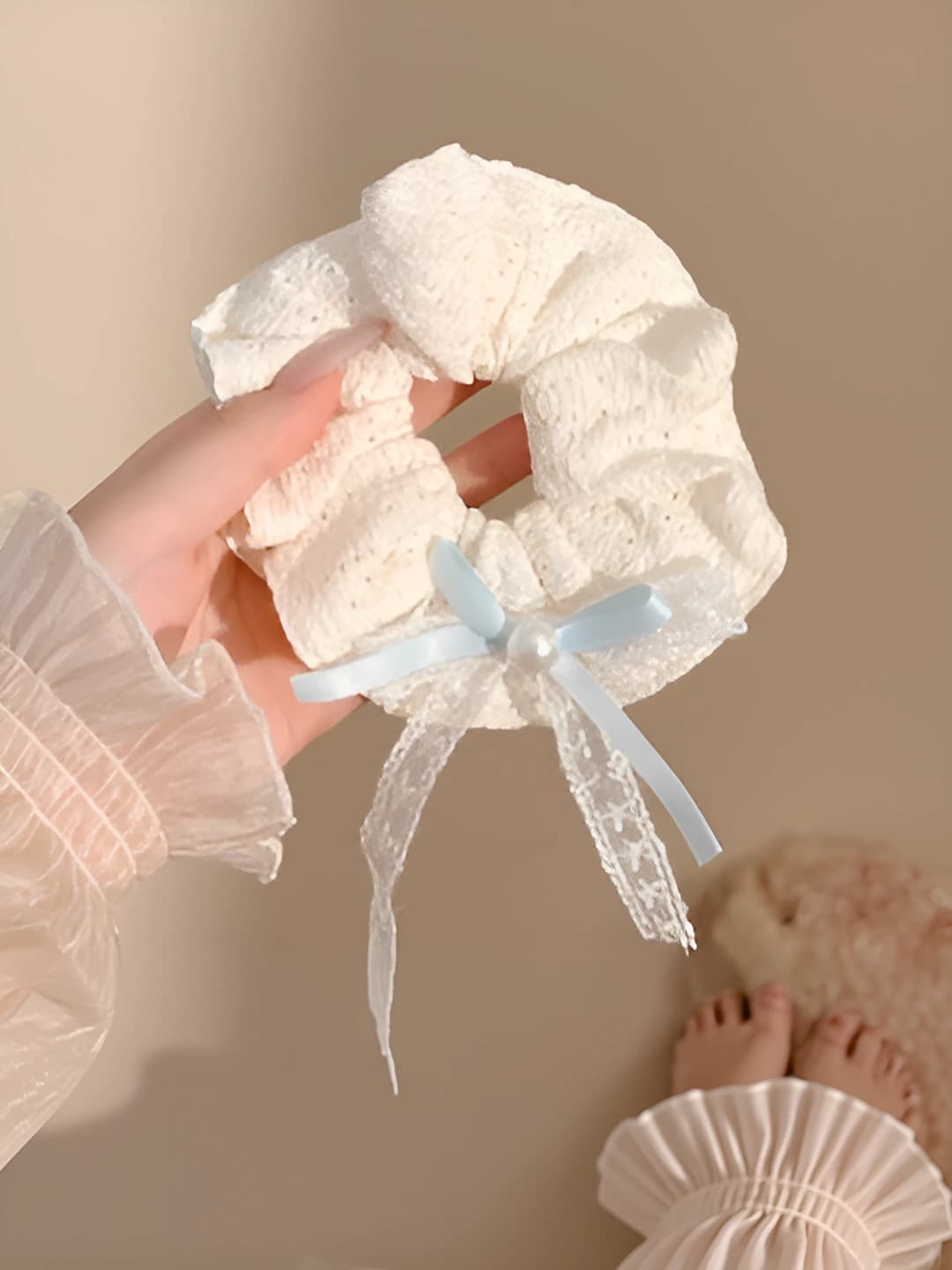 2# Off-white bow