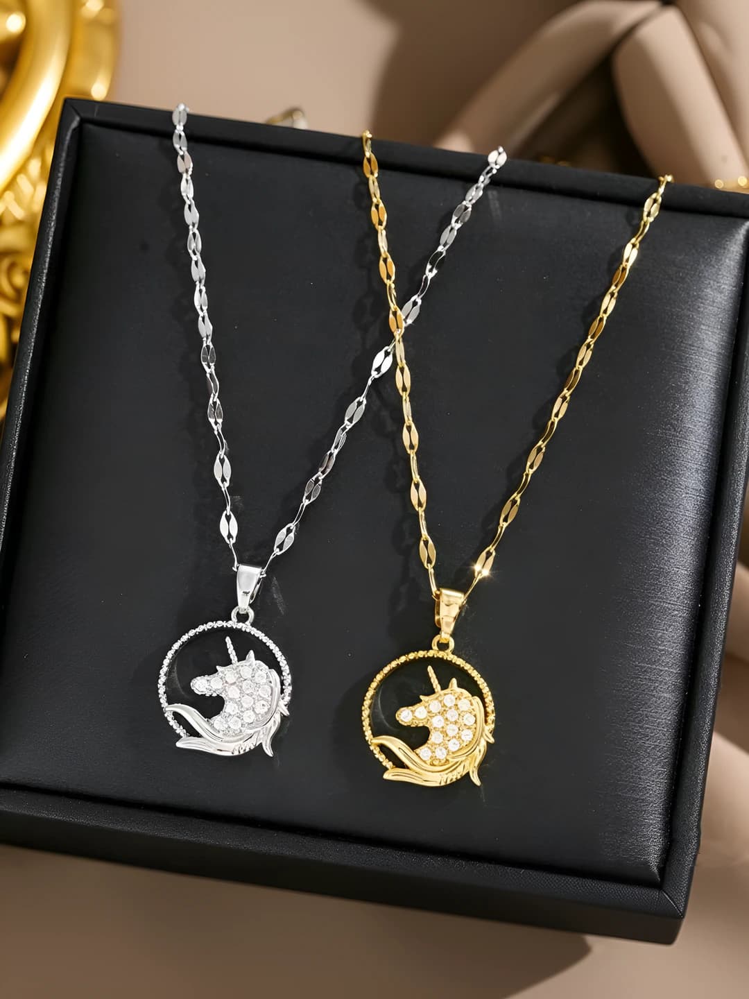 Женское ожерелье с подвеской-единорогом, 18K золотое покрытие, цирконий, 41-50 см, стиль легкого люкса