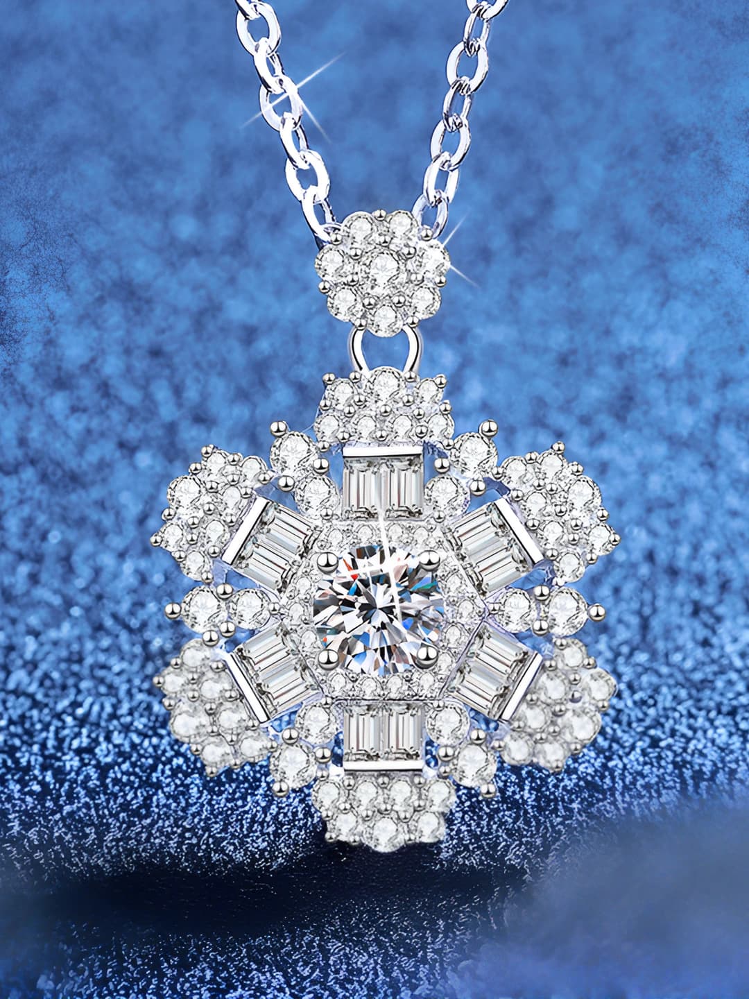 Женское ювелирное изделие, кулон с моissanite в форме цветка, полностью инкрустированный, цепочка в стиле легкого люкса