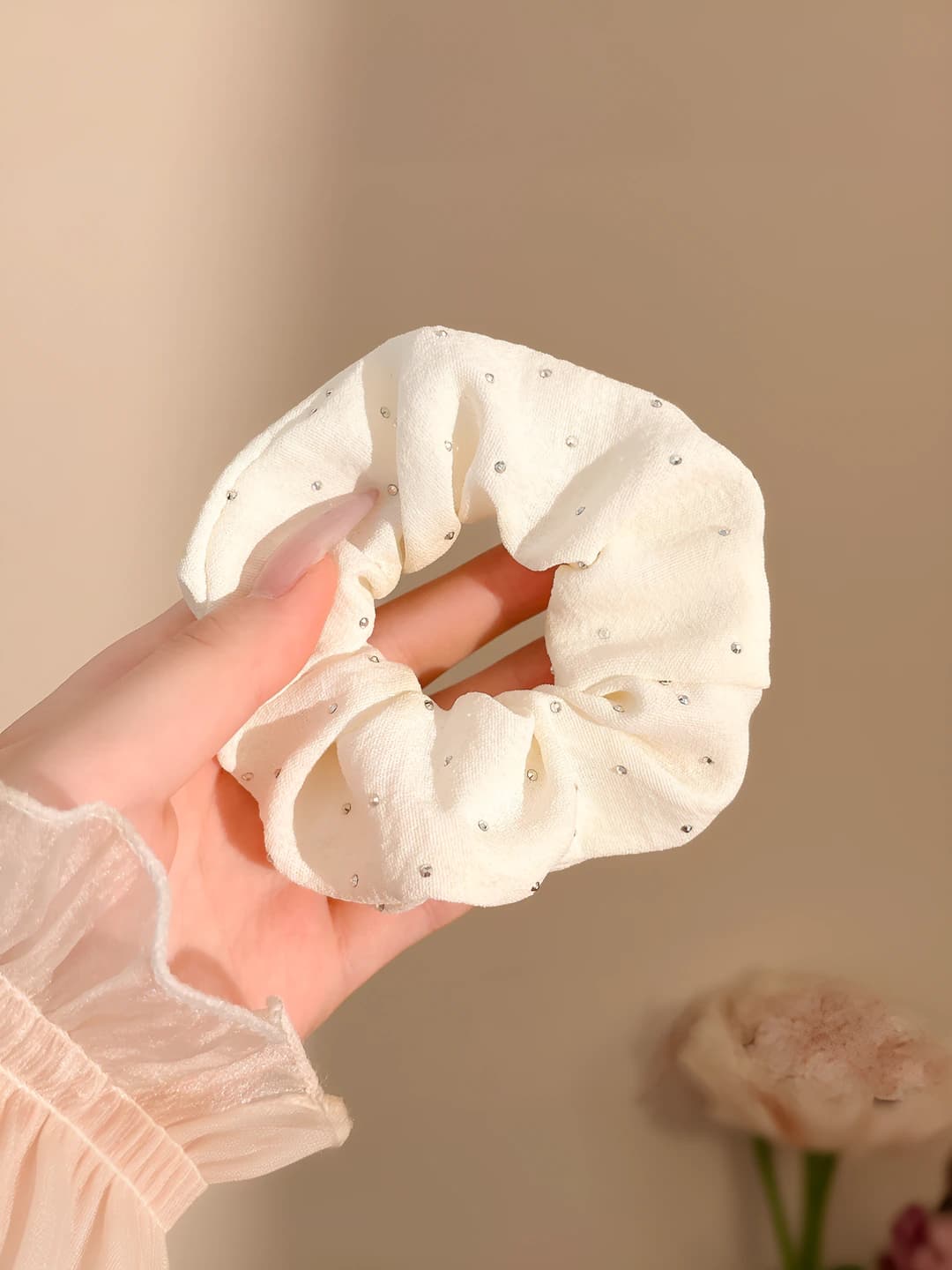 Off-white, rhinestone, 10 cm