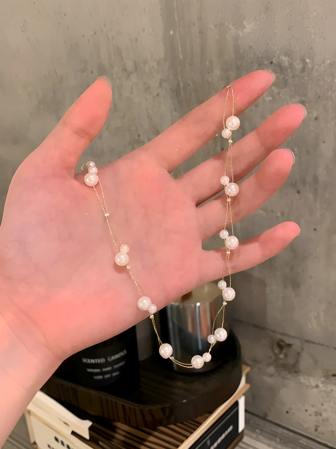 5# Necklace - Gold - White