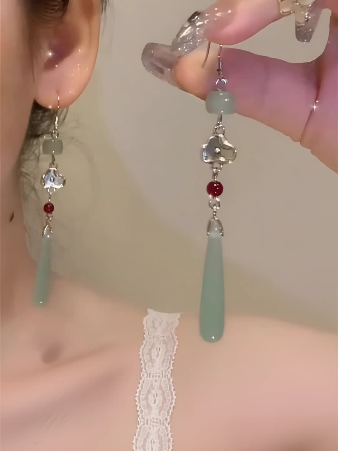 Women's tassel earrings in retro style, ancient Chinese style for qipao and hanfu