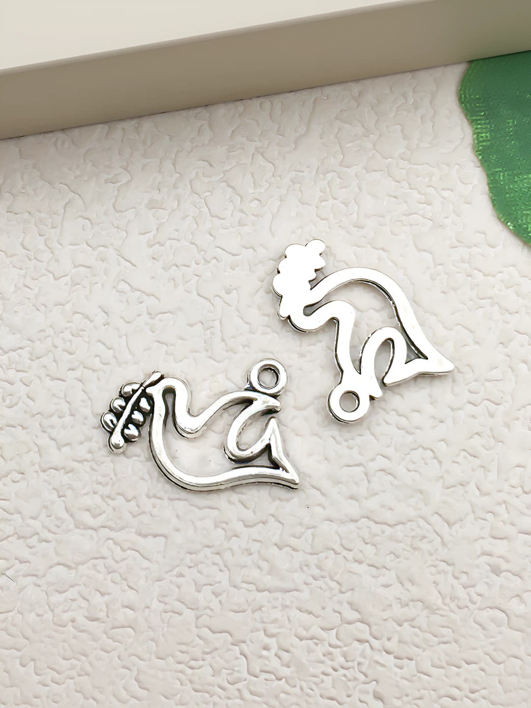 Dove 14x19mm 0.6g