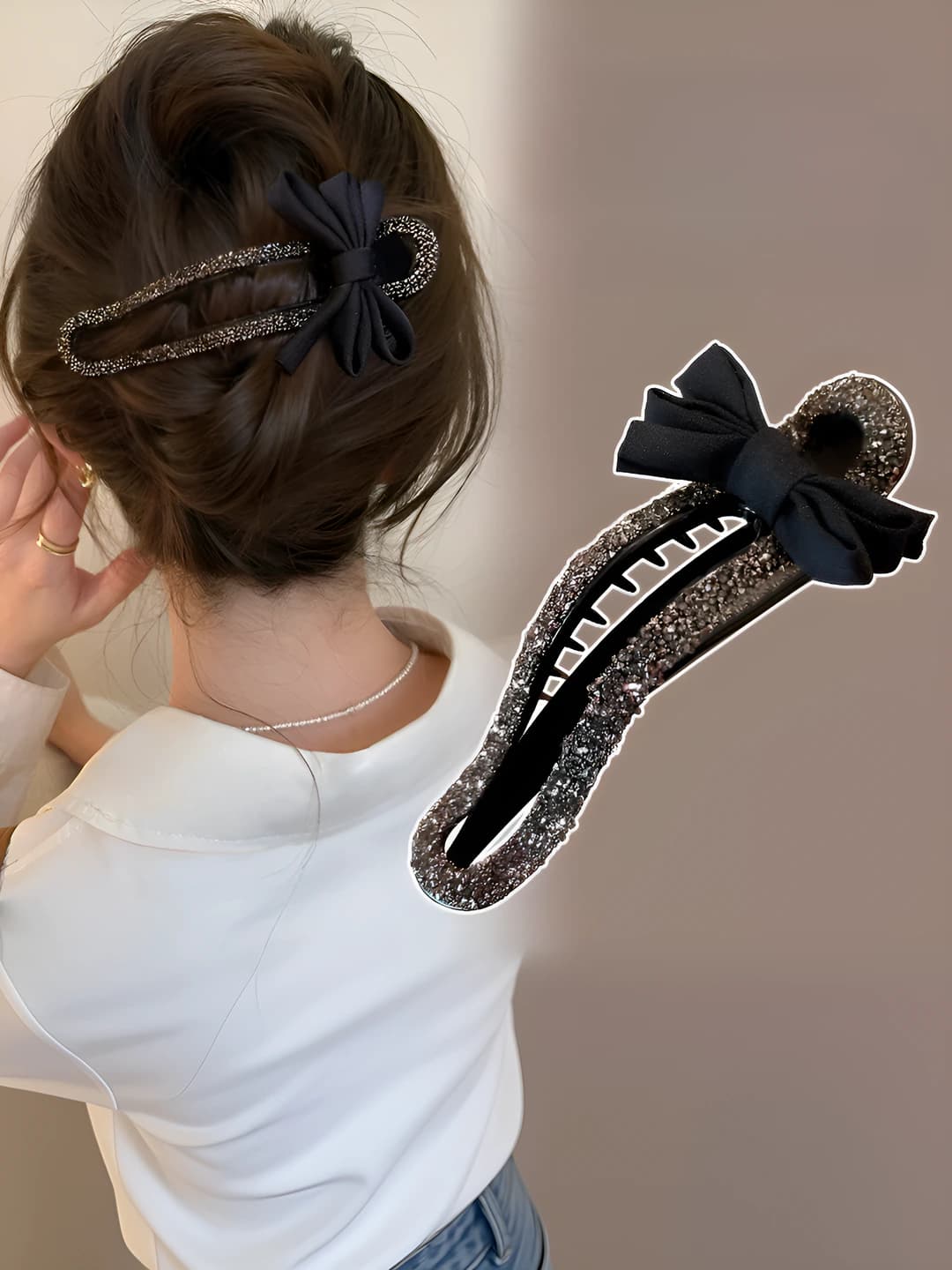 Women's hair clips and combs: duckbill clip with rhinestones and bow