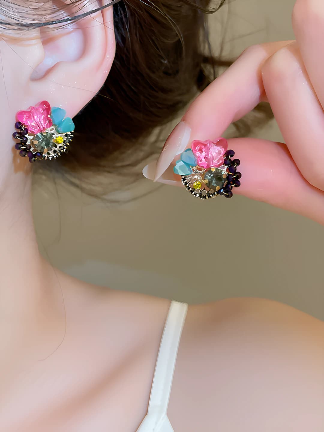 Women's retro style earrings with silver pin, rhinestones, teardrop shape, round and butterfly design