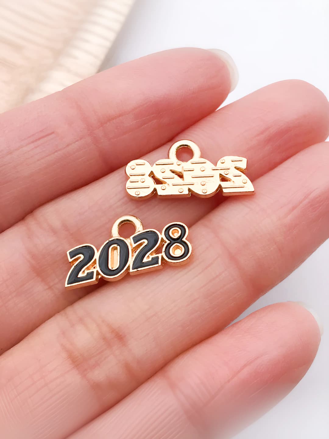 Чёрный 2028, 9x18mm, 0.8g