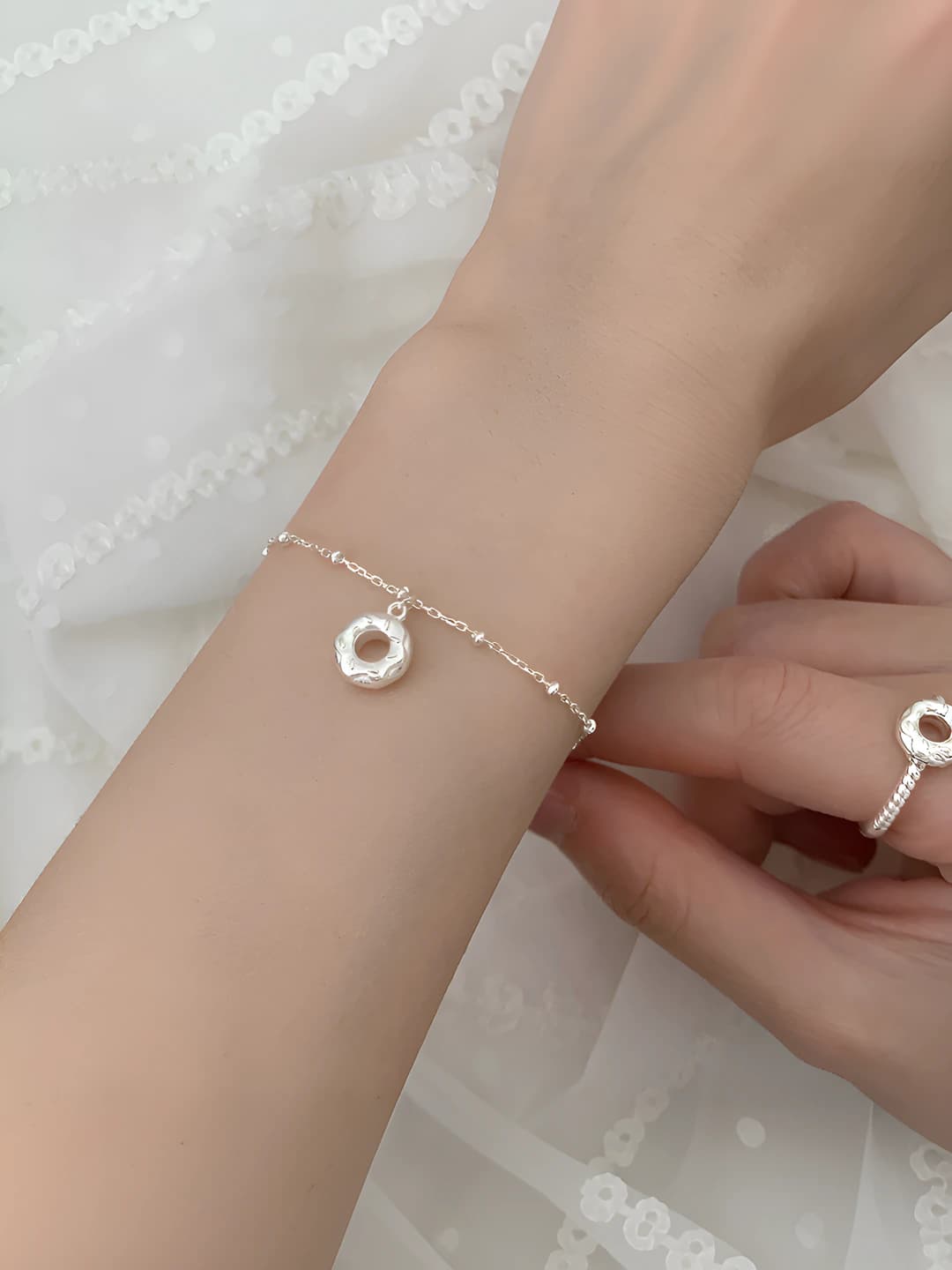 Donut Bracelet 0200