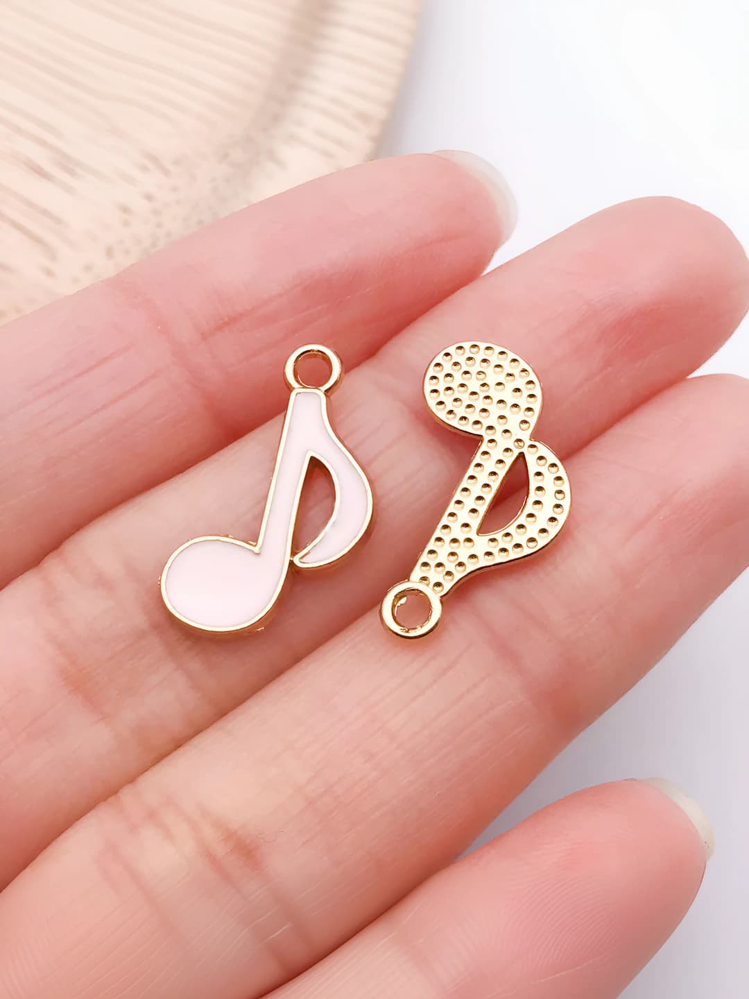 Pink music note 19x12mm-0.6g-19448