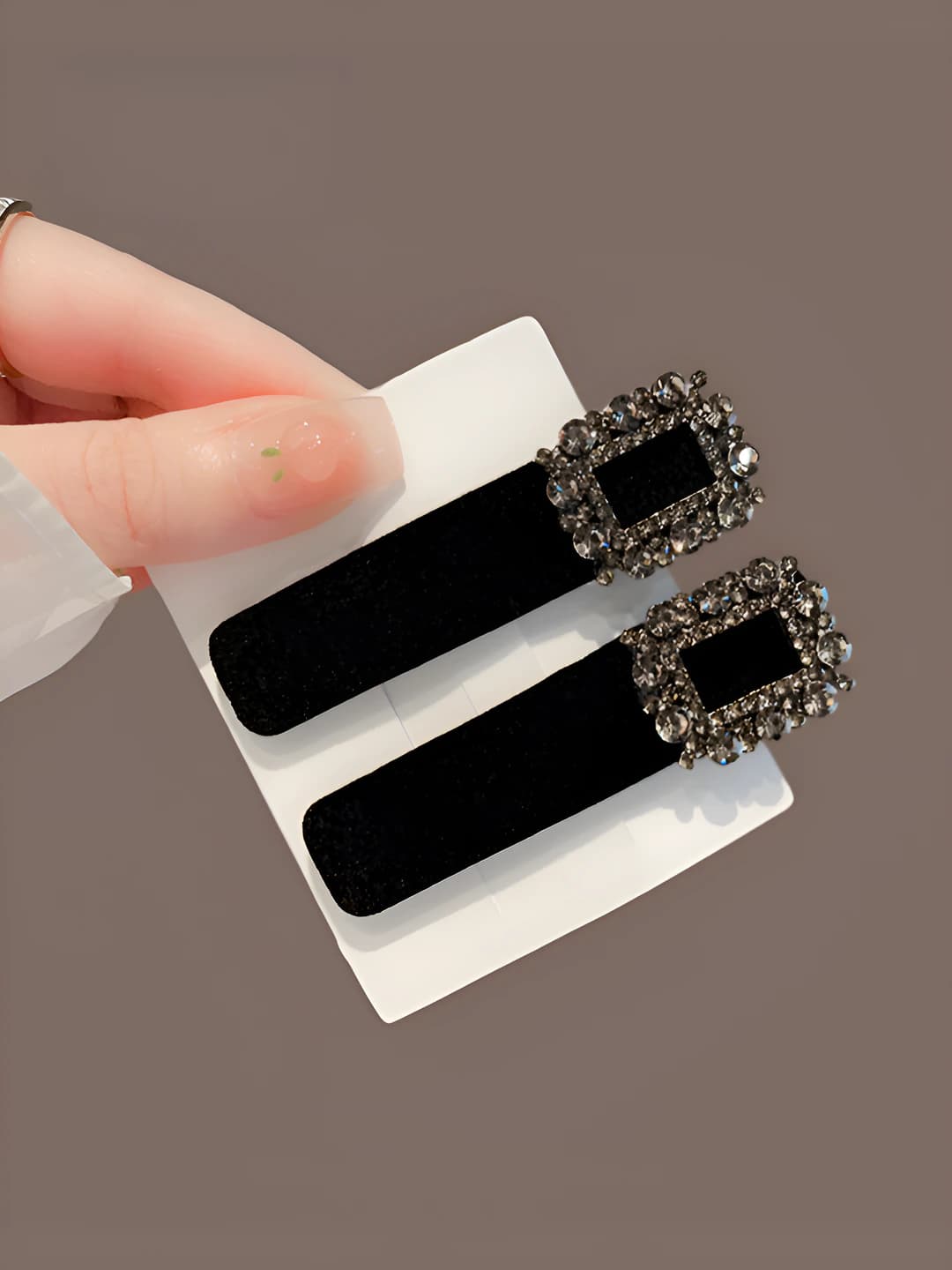 Black square crystal clip, 2 pc