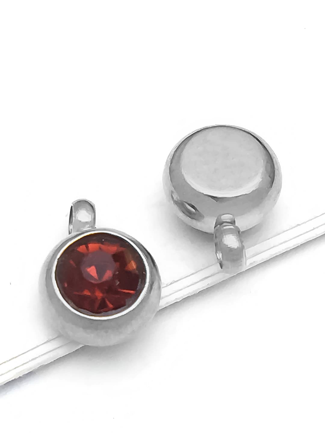 1 pc steel 6x8.5x4mm vertical 1.5mm December dark champagne brown 0.5g
