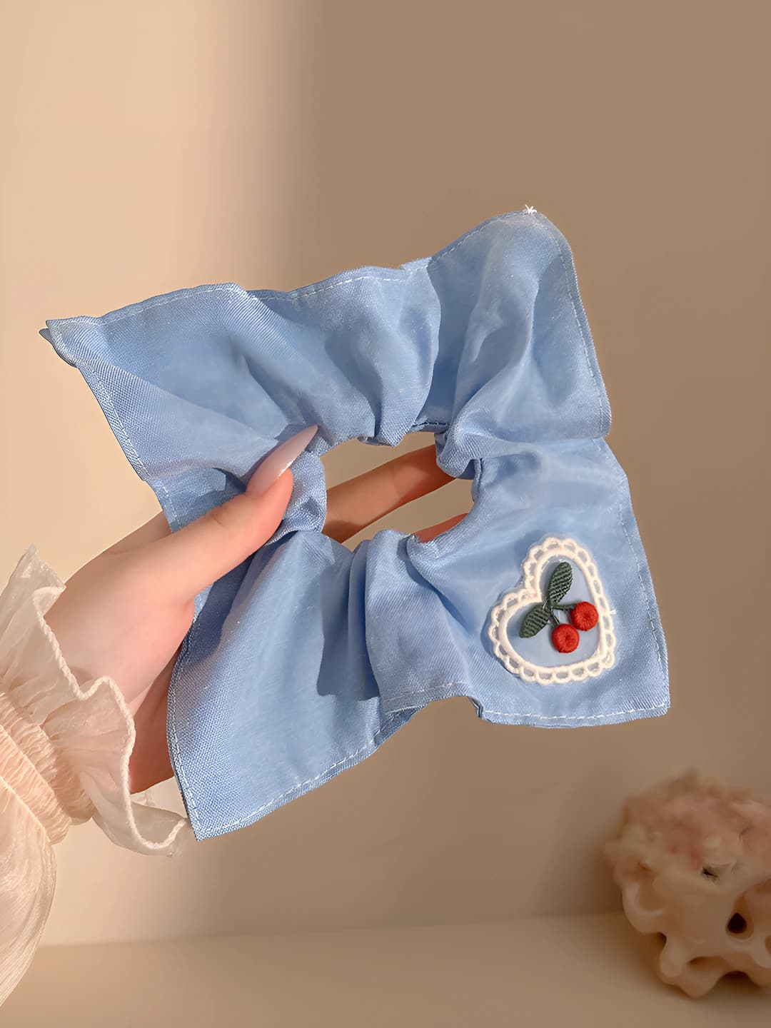 3# Blue cherry square 19*21 cm