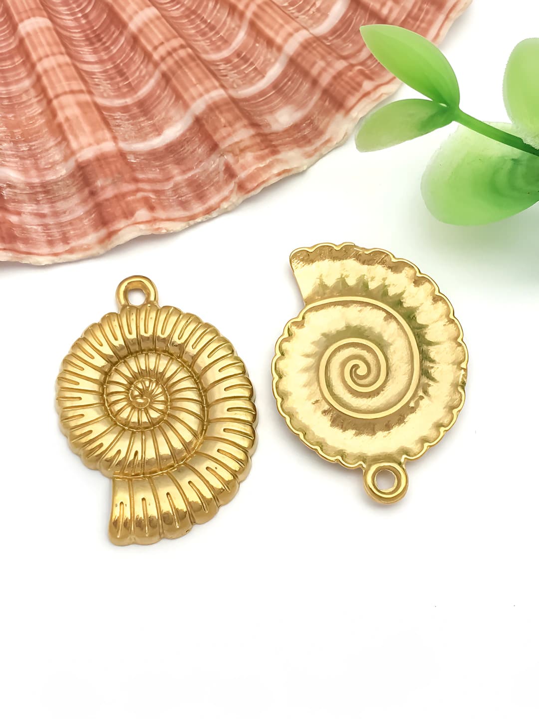 1 pc gold large shell 22x31x2.5mm-4.5g