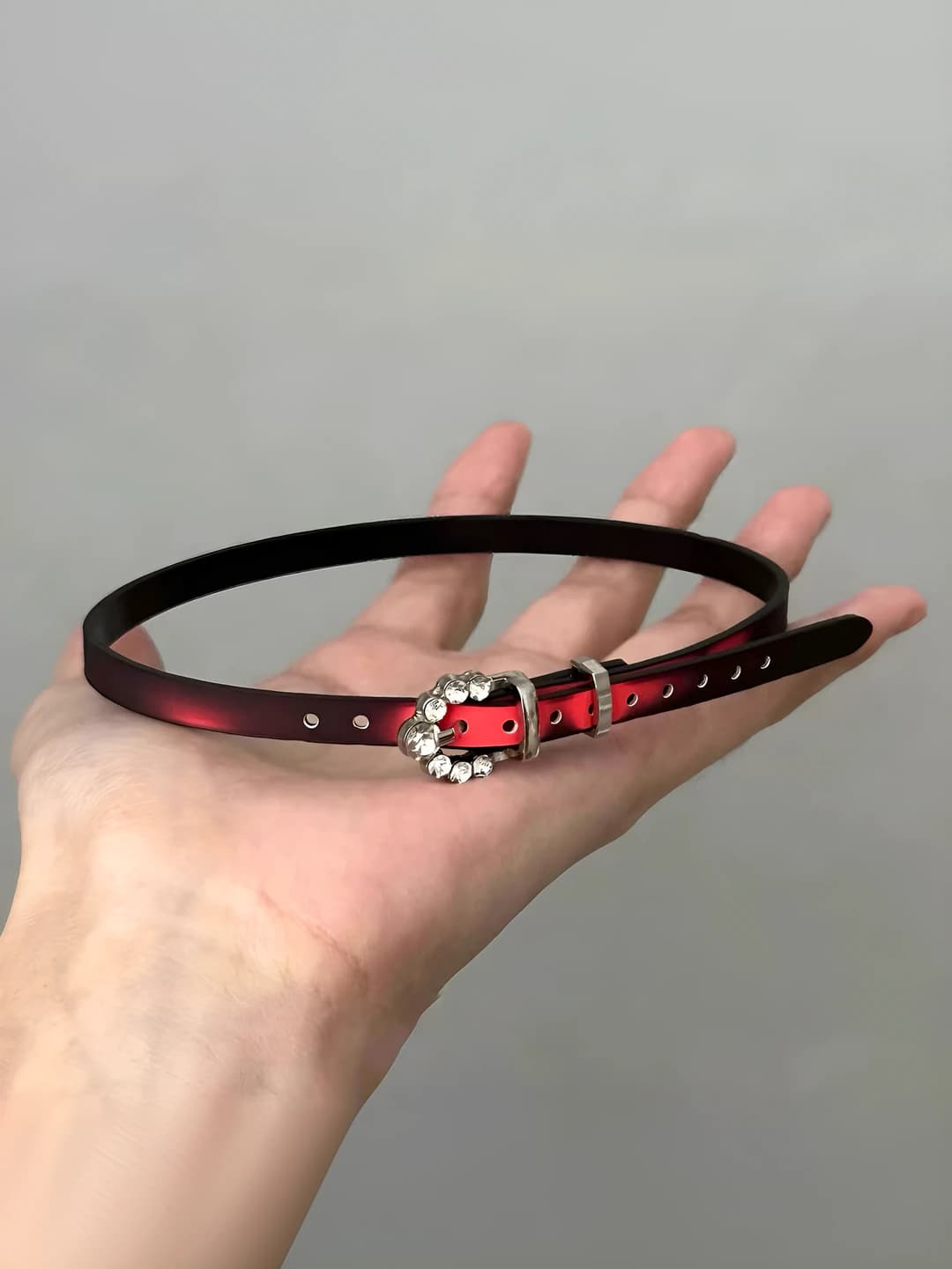 Olmosli ingichka choker