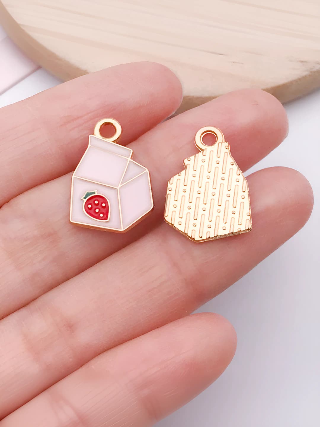 Pushti, 19x13x1mm, 0.8g