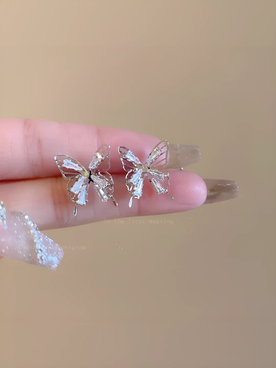 Zircon butterfly earrings