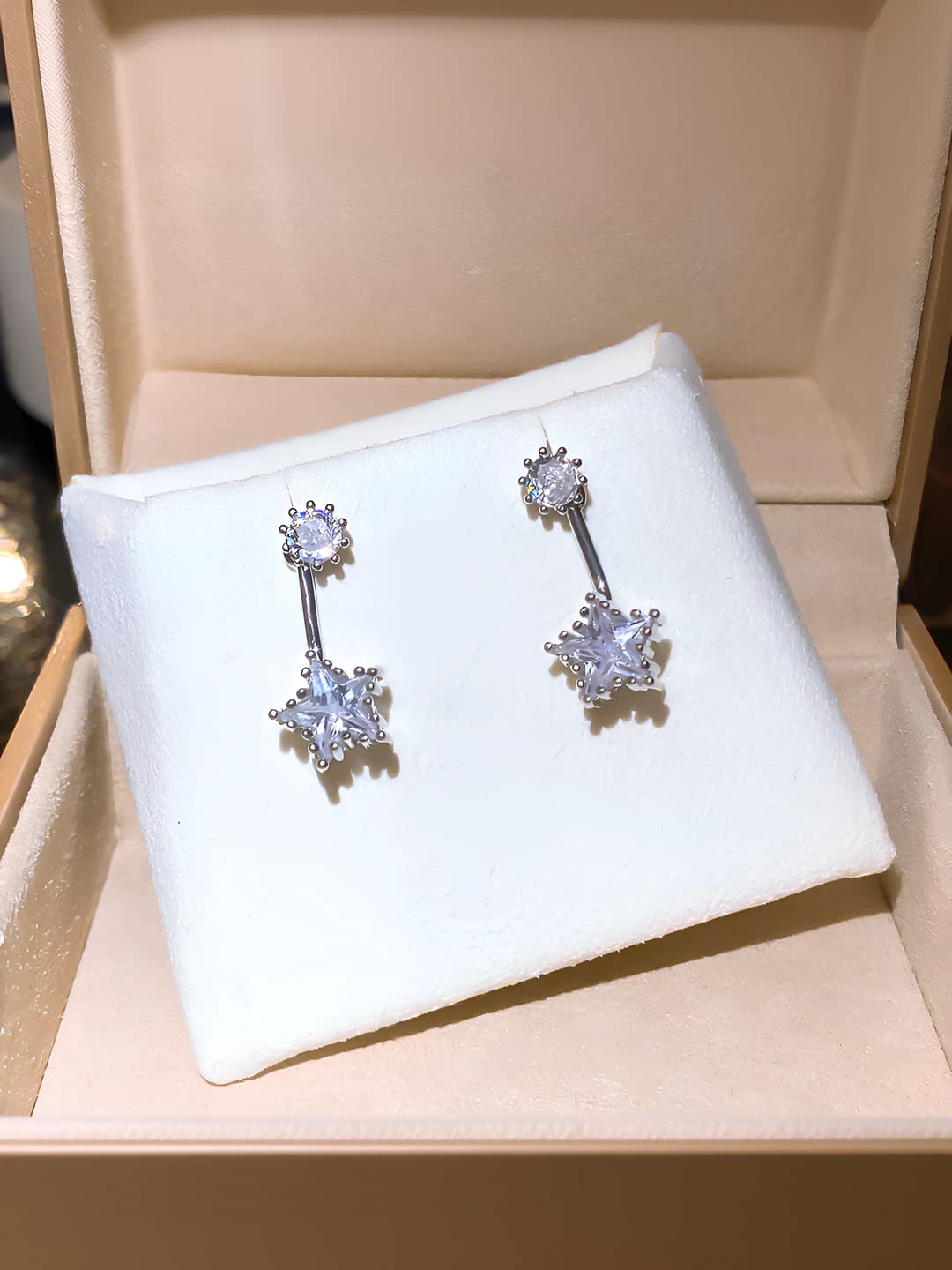 Серебряная игла - Серебряный