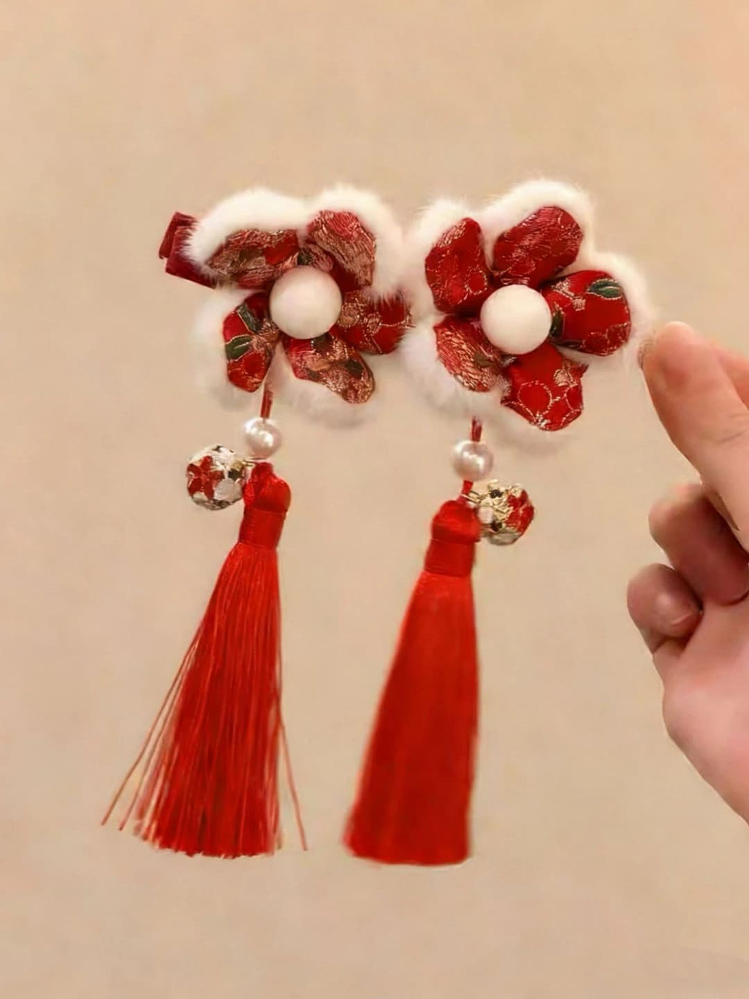 Pom-pom lucky ball hair clips pair
