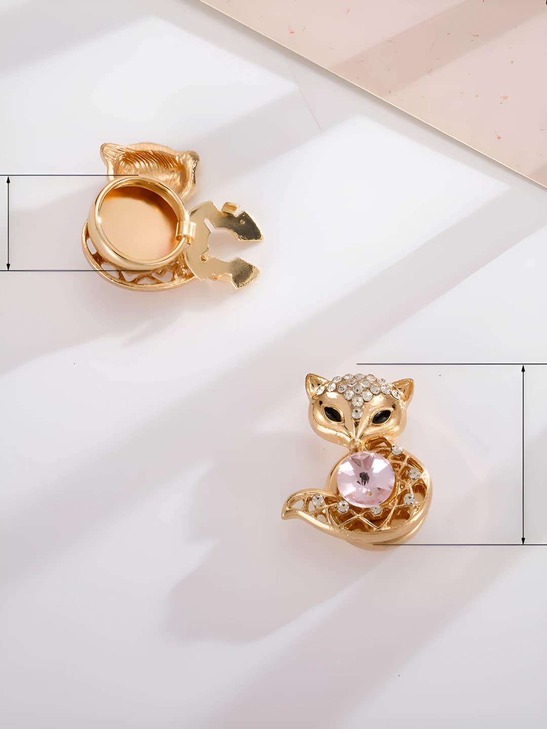 D3175 Pink diamond fox