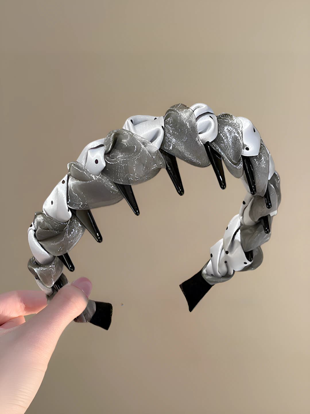 Серый