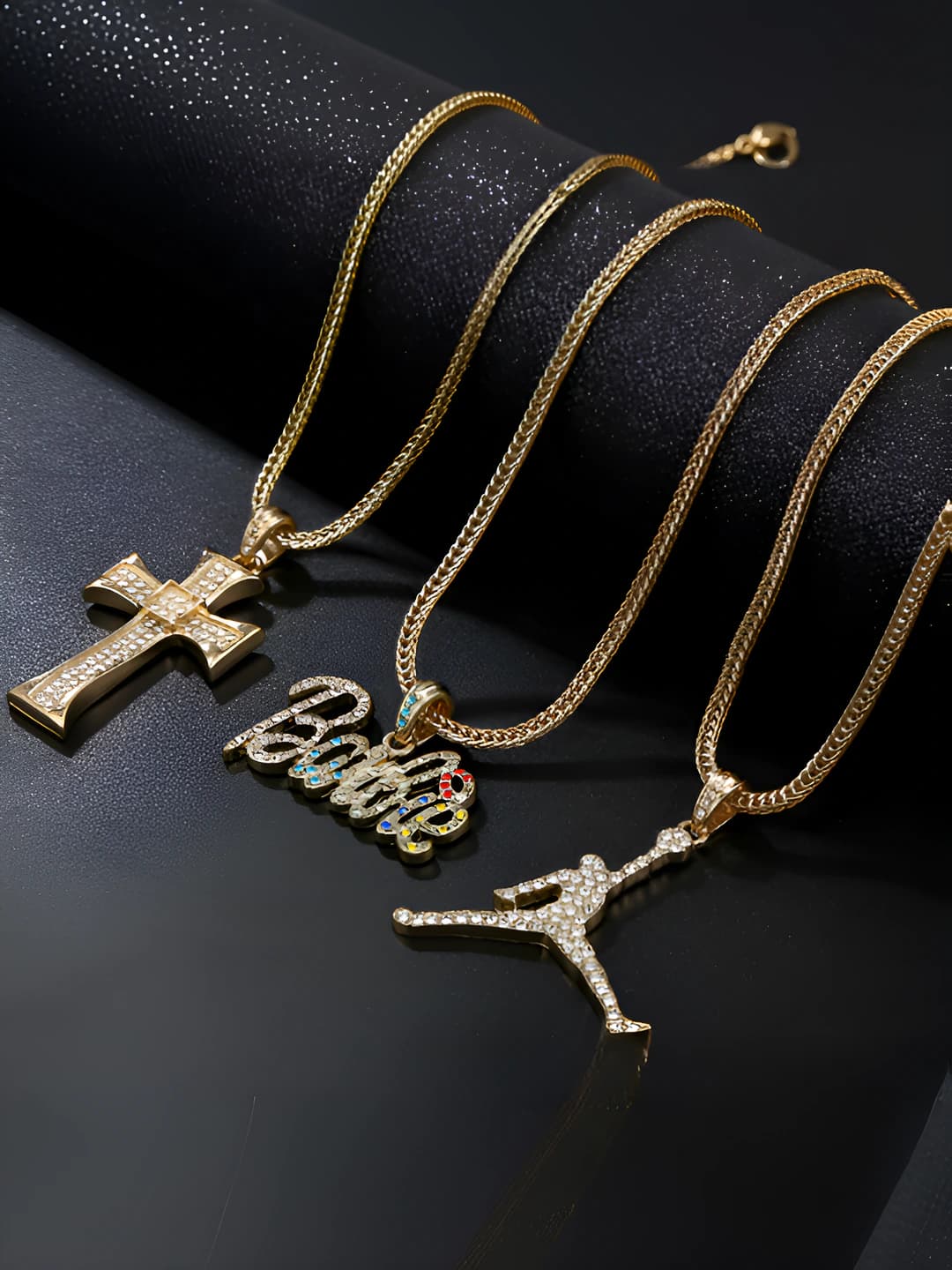 Women's and men's necklace with geometric pendant and zircon