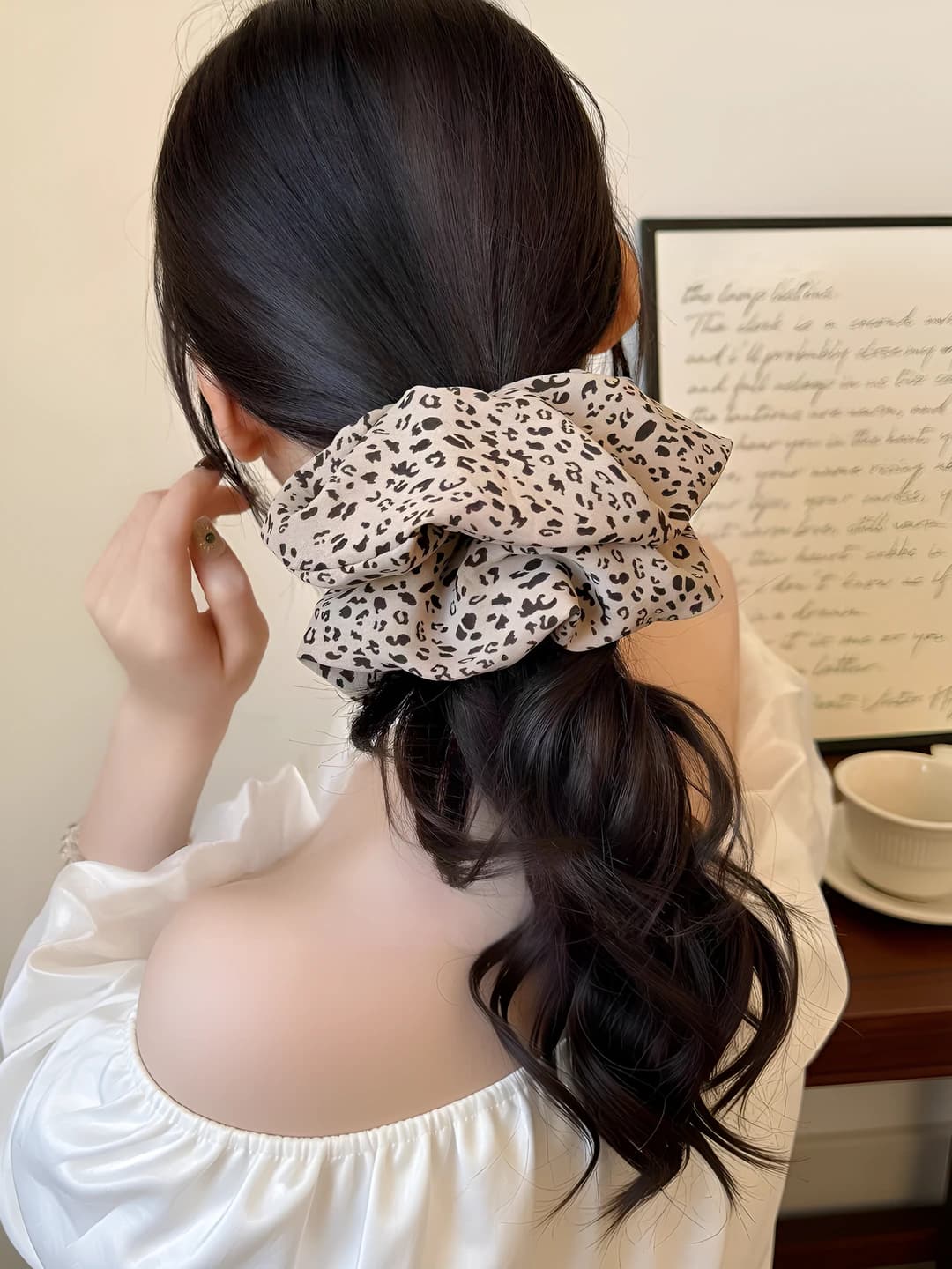 Och kofe leopard bosilmagan chekka taxminan 15 cm