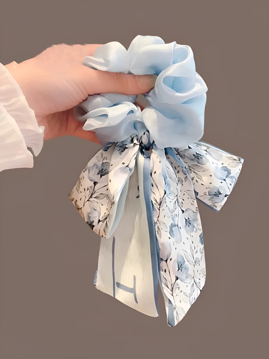 3# Fresh blue ring ~9 cm ribbon ~18 cm