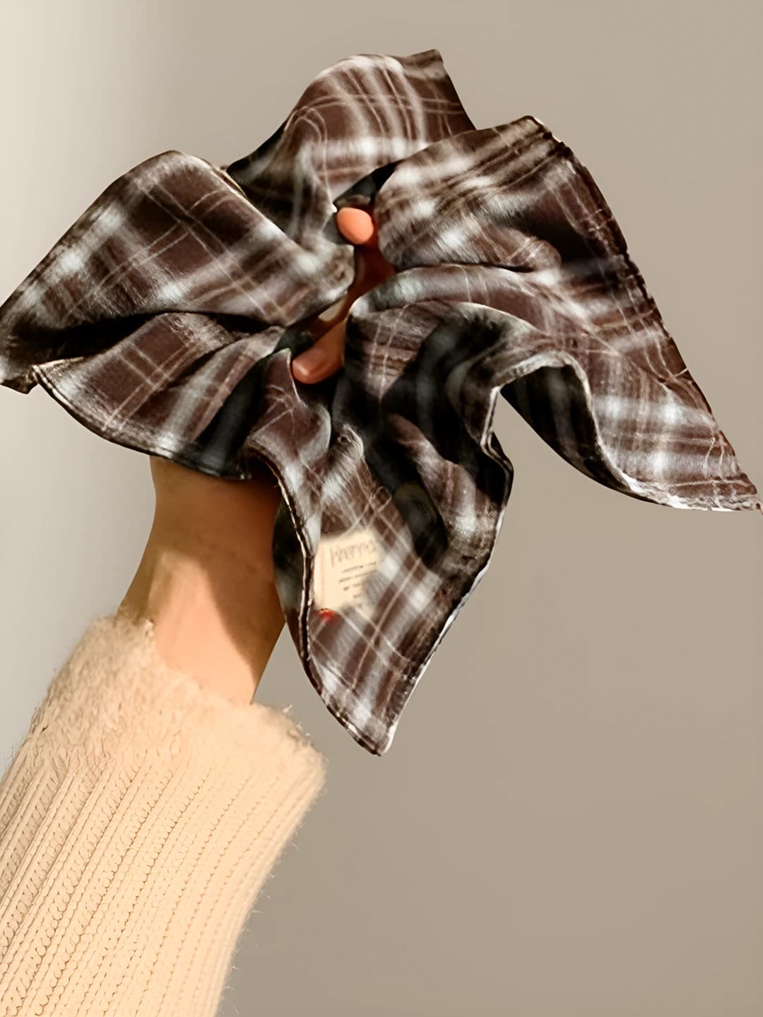 2# Black-blue plaid 22 cm