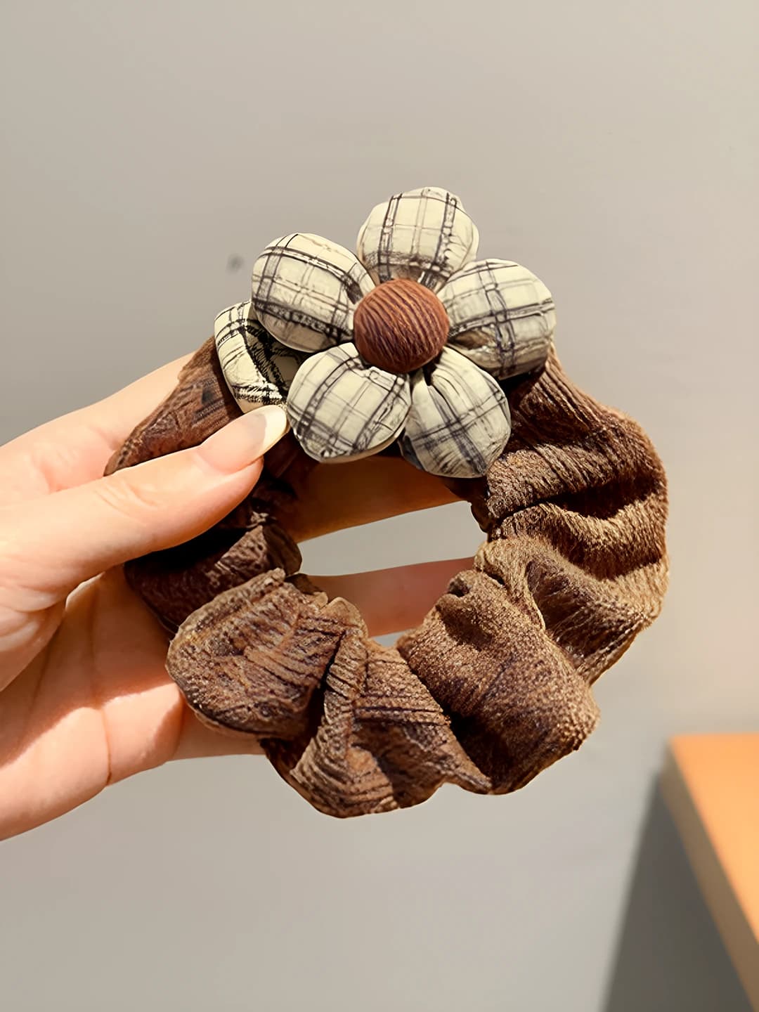 Dark coffee floral scrunchie ~10 cm, flowers ~5.5 cm