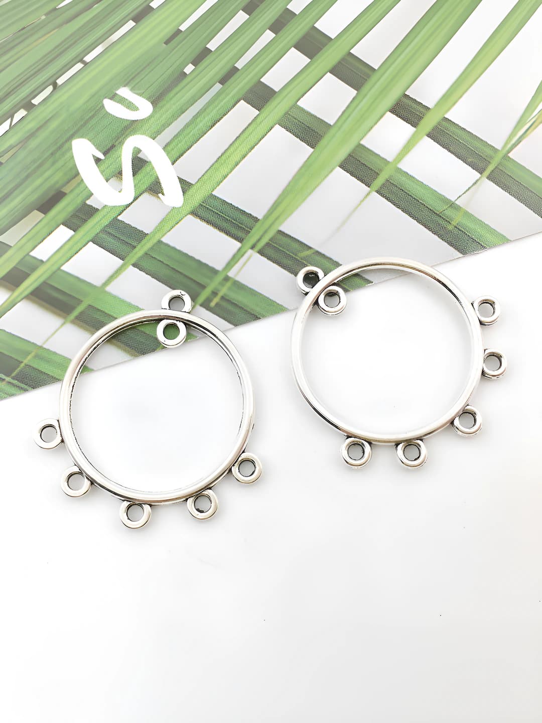 1 pc multi-hole chain earrings 28x30 mm - 1.4 g
