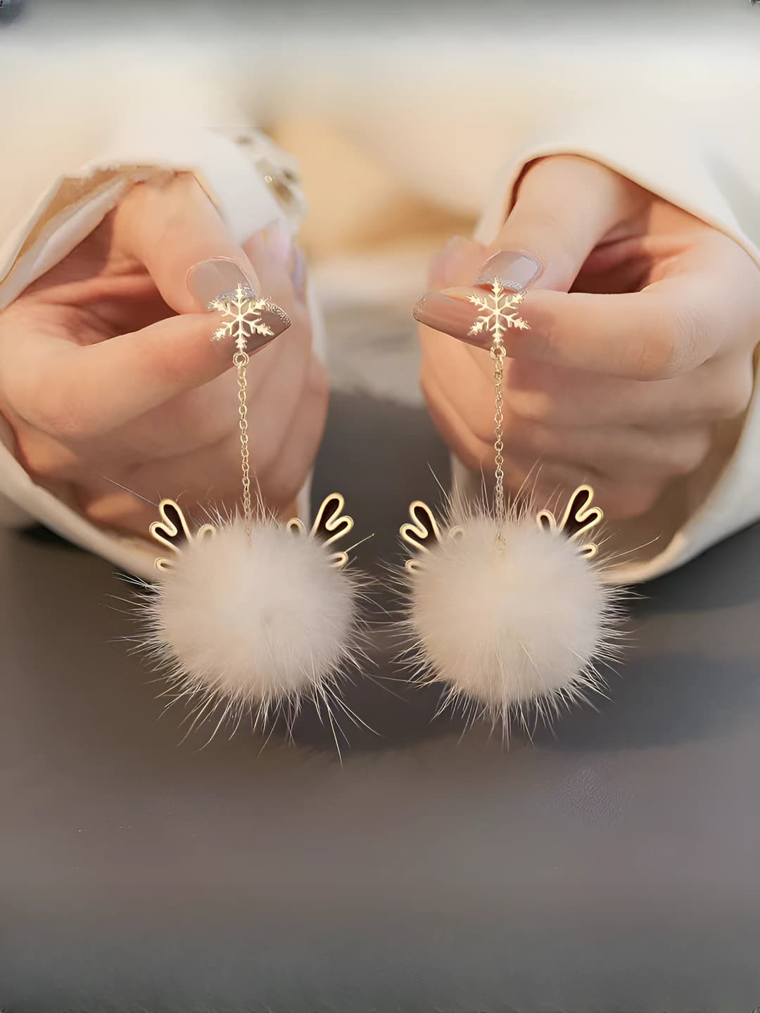 Long - Deer pom-pom stud earrings