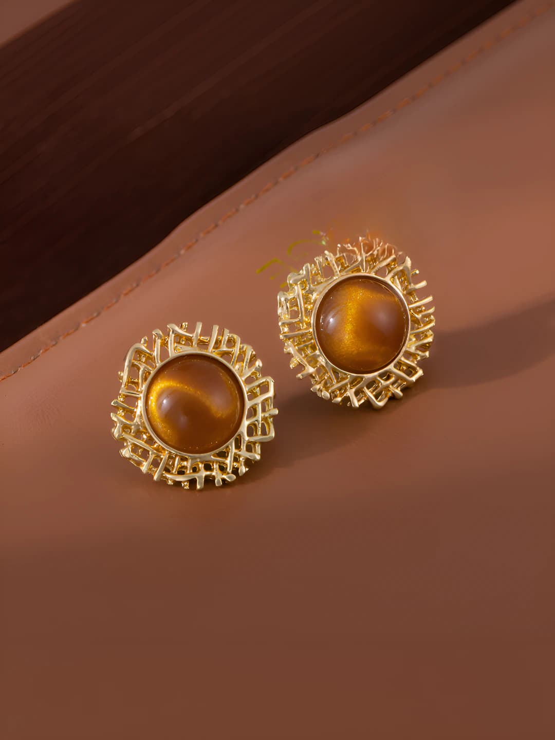 S3849-1 Gold