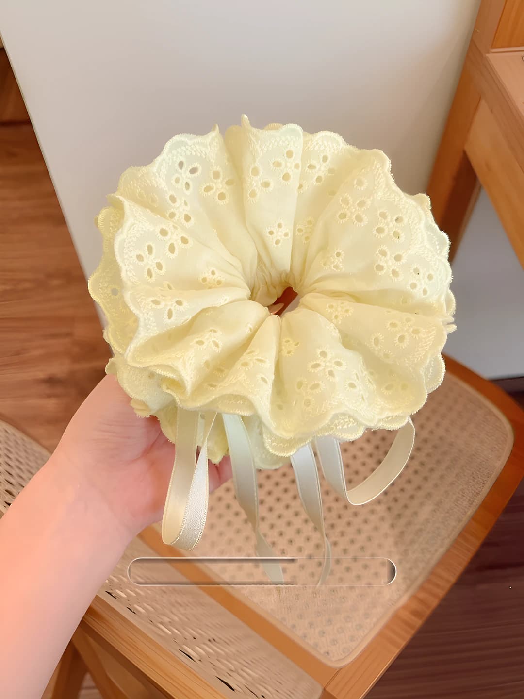 Yellow drawstring, large - 33*15 cm