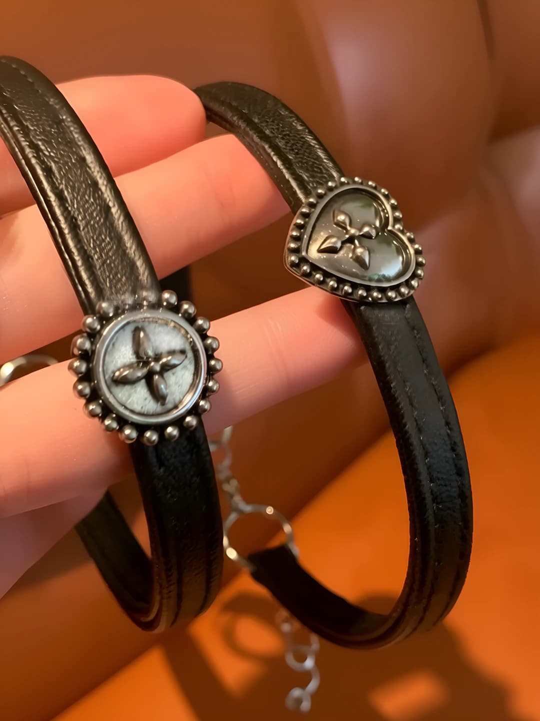 Women's retro style black faux leather choker with heart design element, punk style short chain