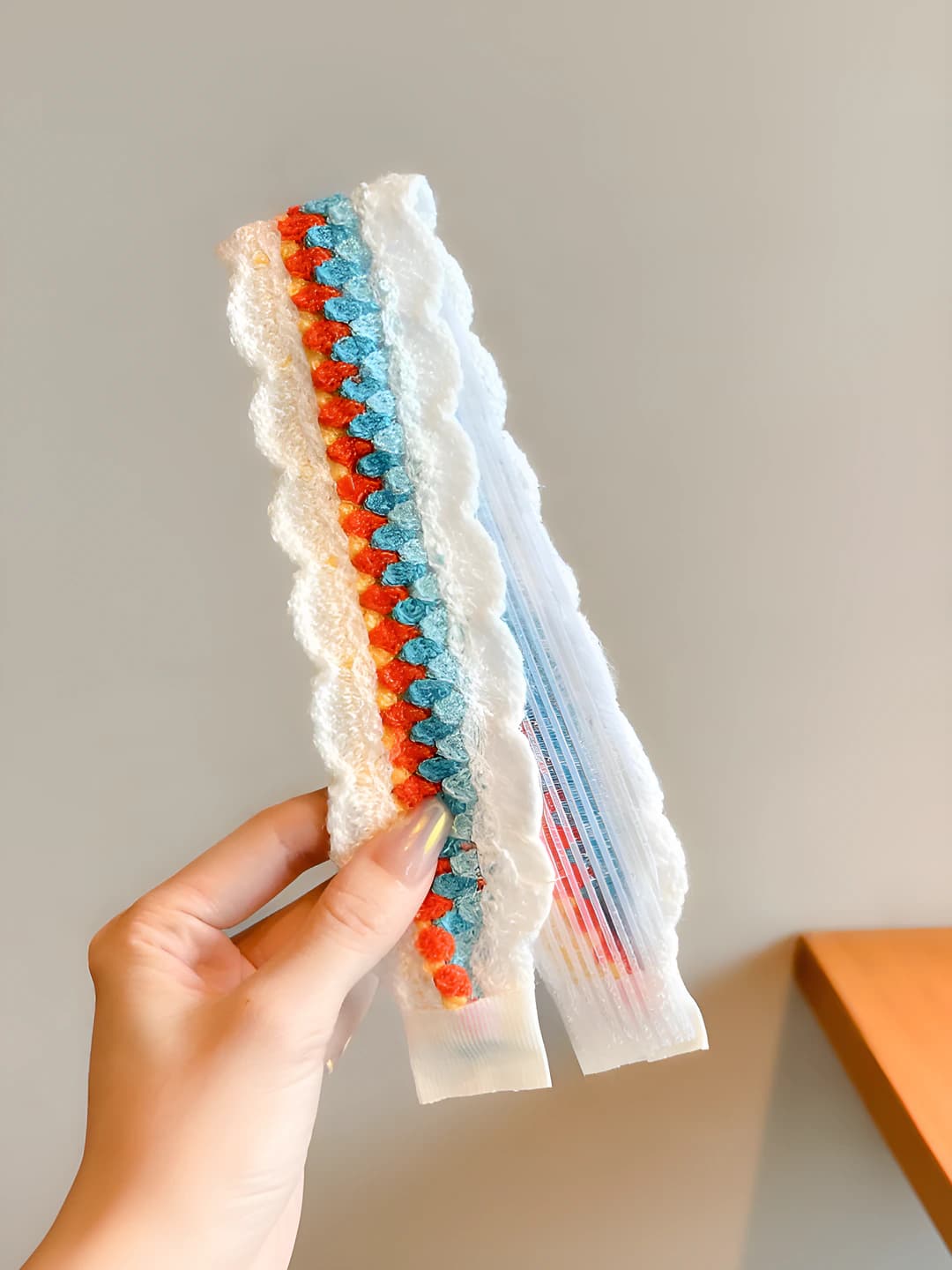 White rainbow braided 37.5 cm