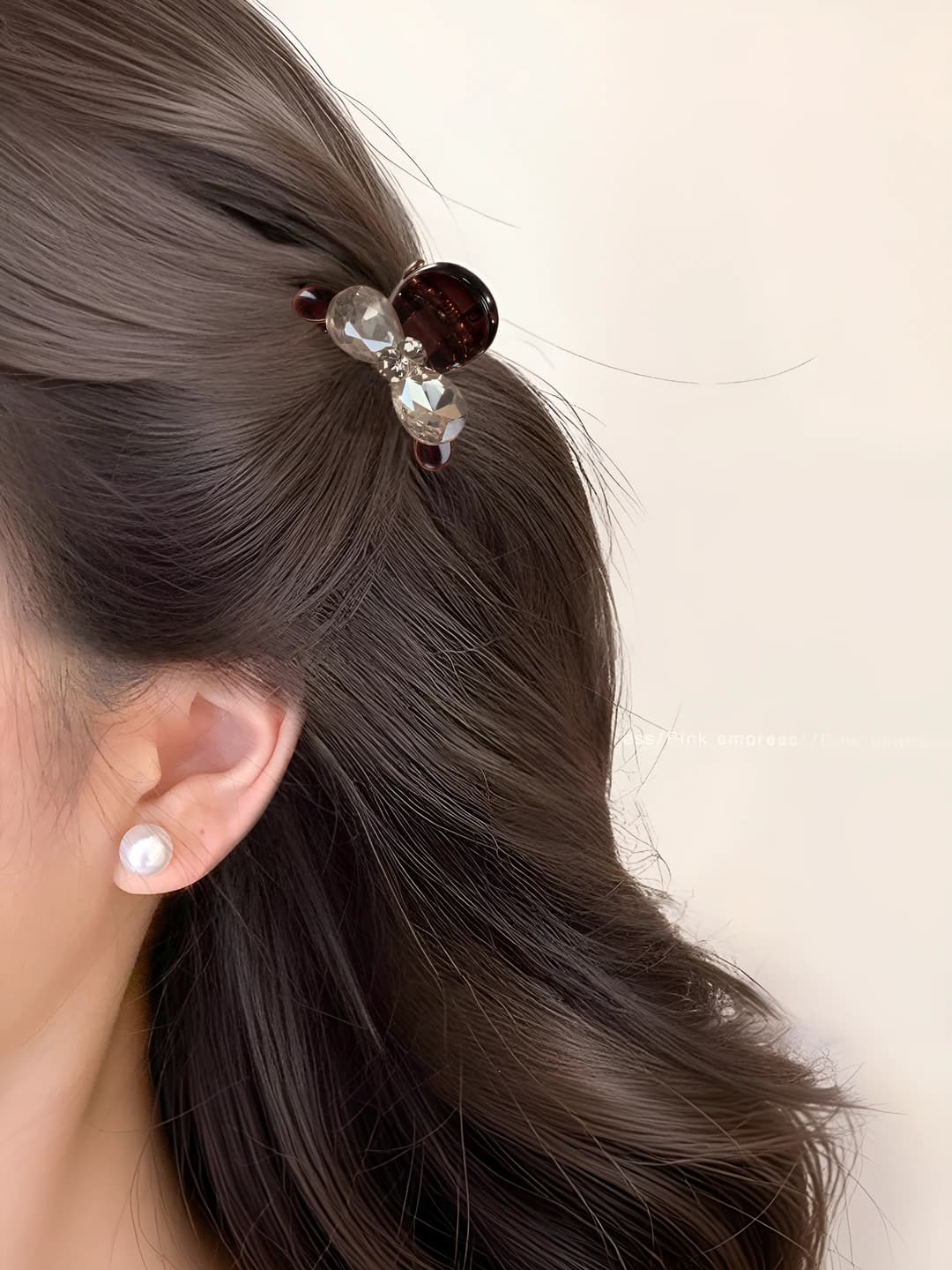 Dark brown, 1 pc, 2.5 cm