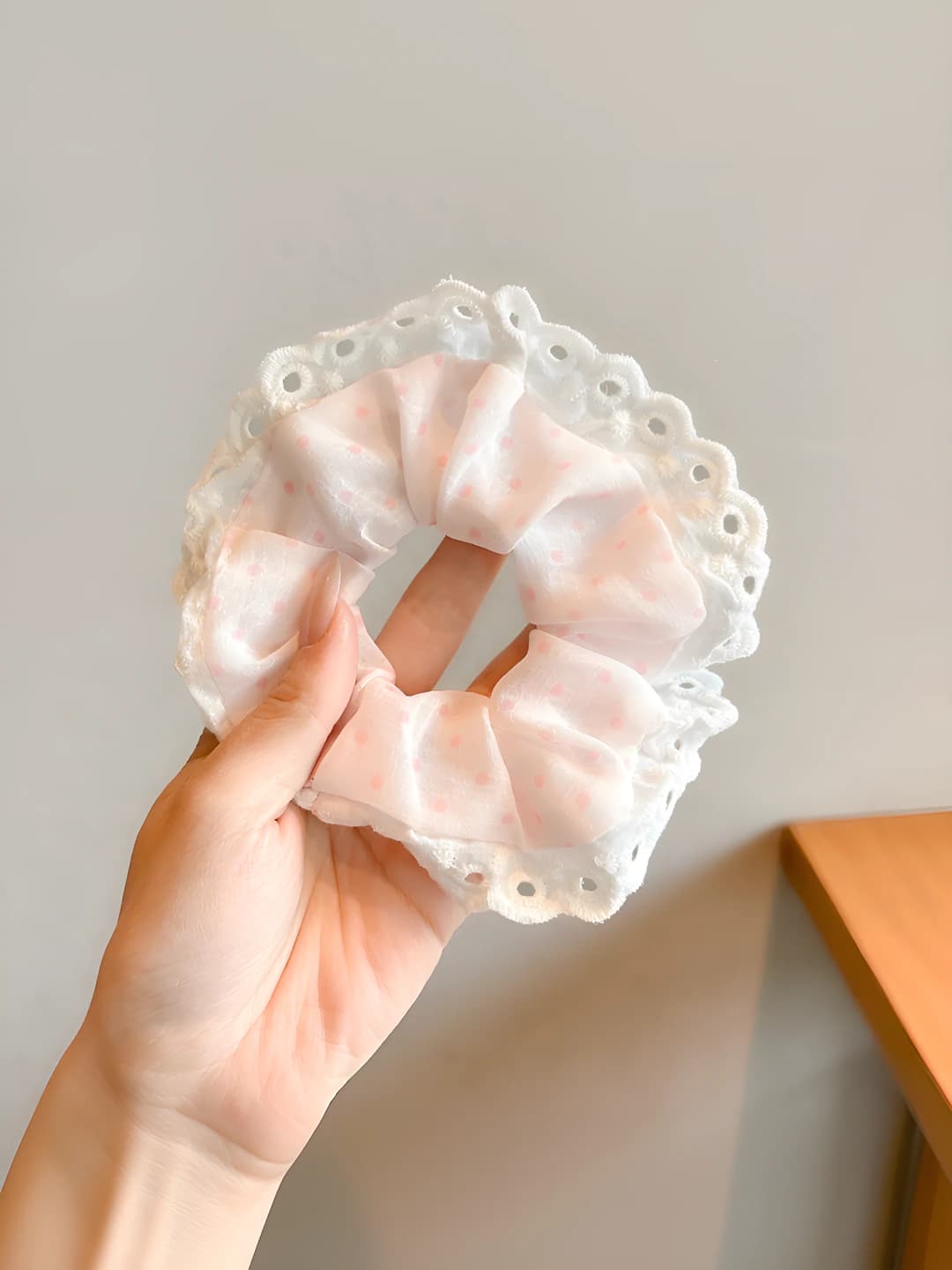 2# Pink polka dot ring ~12 cm