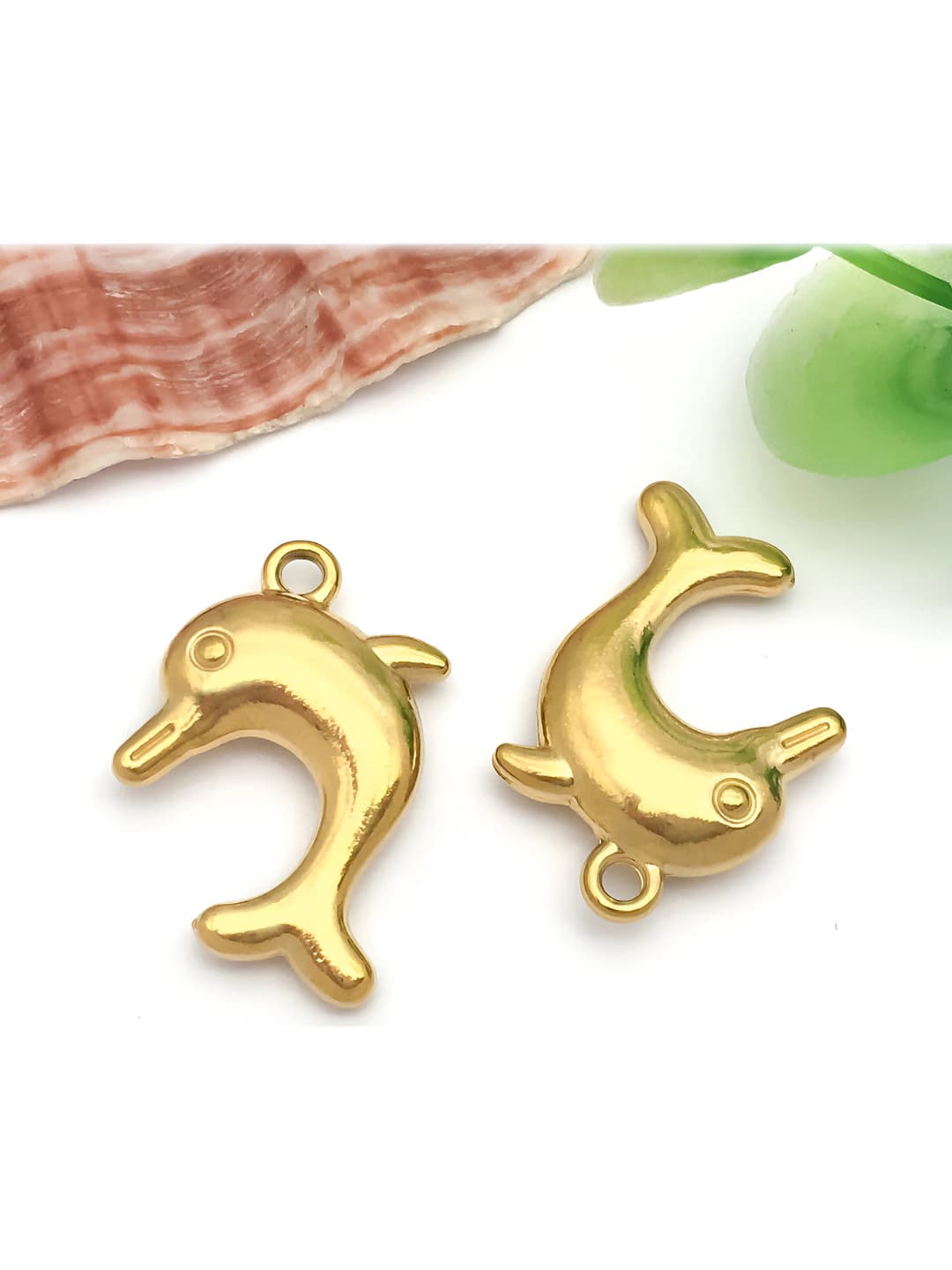 1 pc gold dolphin 17x24x4.5mm-3.5g