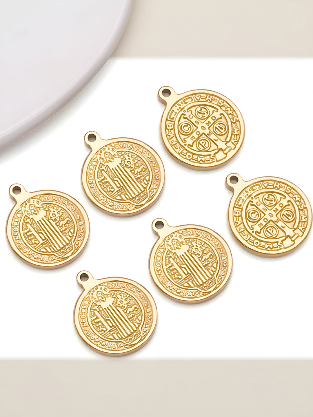 1 pc 12x15x1.5mm hole 1mm cross 1.26g