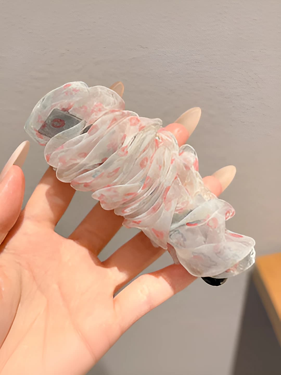 2# Розовый мелкий цветочный (нижний зажим 10 см)