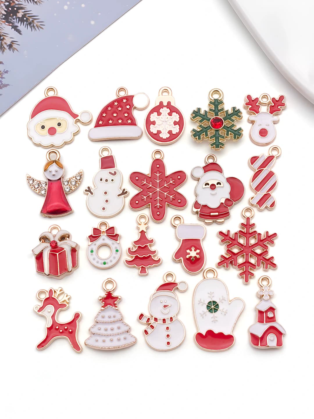 Women's 20 styles red enamel alloy charms with reindeer and snowflakes (DIY jewelry accessories)
